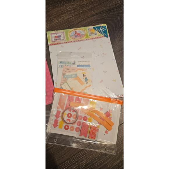 Scrapbook crafting paper crafts bundle NEW - Picture 4 of 4